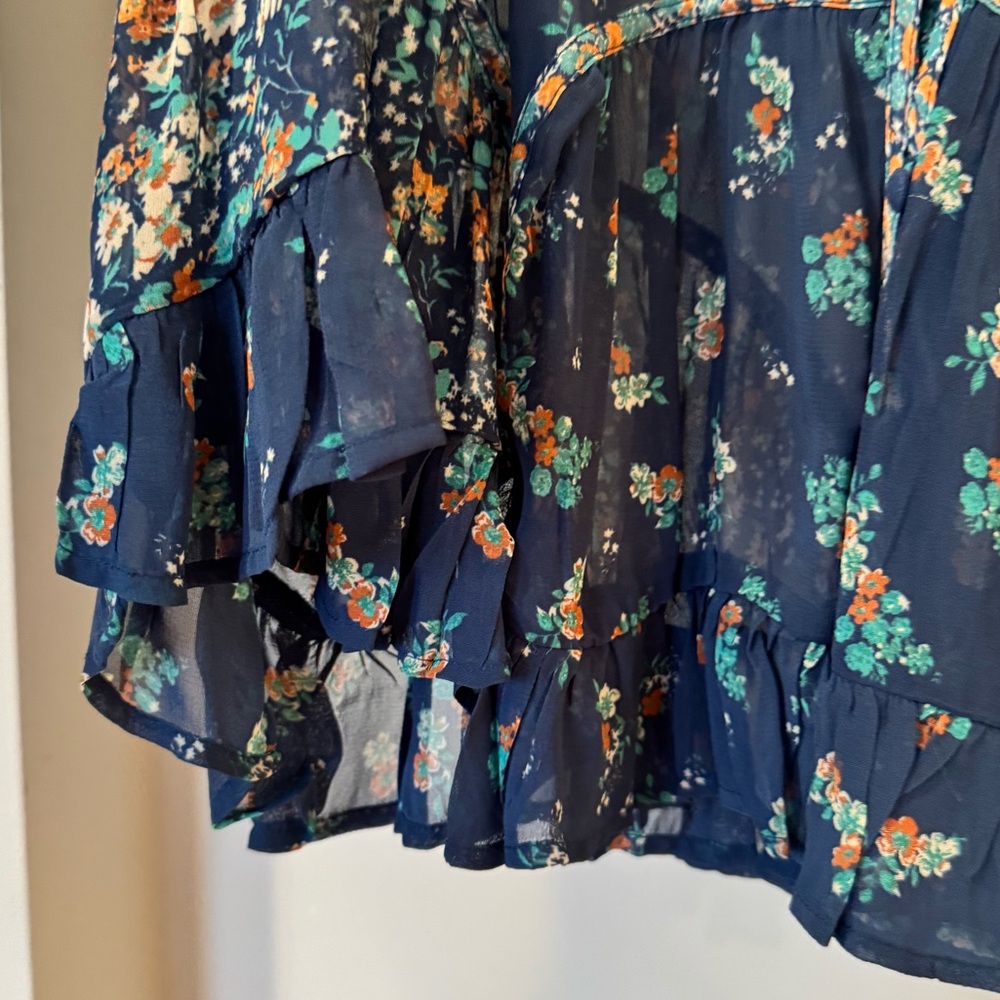 NWT Gorgeous Anthropologie Plus Size Sheer Floral Flowy Blouse - Picture 3 of 12